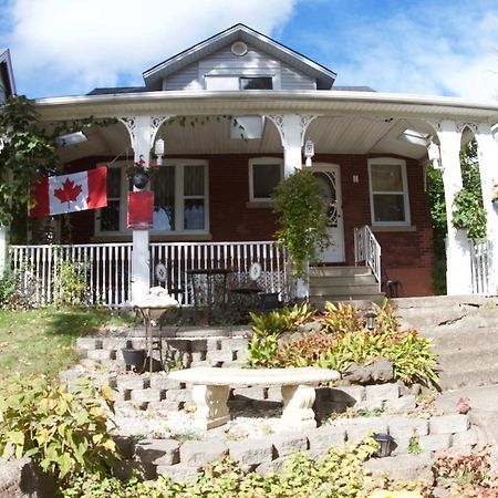 Glen Mhor Bed And Breakfast Niagara Falls Exteriör bild