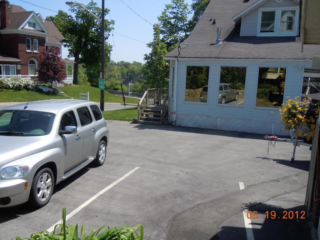 Glen Mhor Bed And Breakfast Niagara Falls Exteriör bild