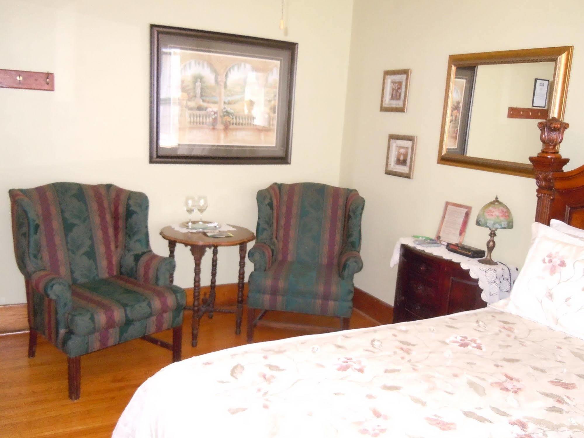 Glen Mhor Bed And Breakfast Niagara Falls Exteriör bild